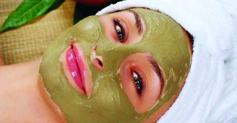 DIY facial mask for eliminating redness